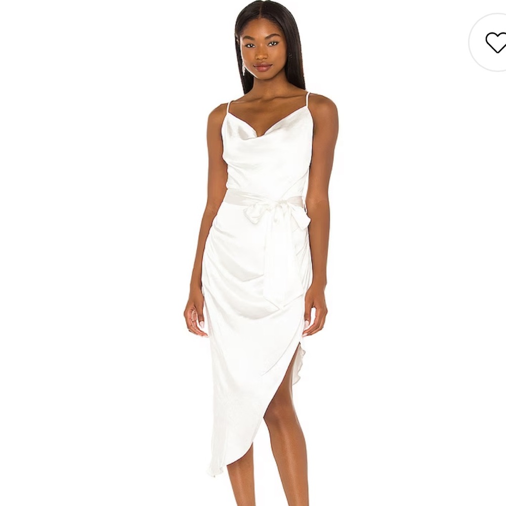 NEW Elliatt Kensington Dress in Ivory